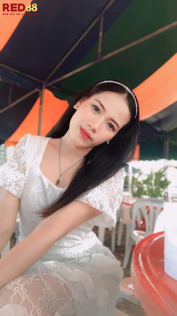 Thông tin của tác giả CEO Ngân Đỗ Red88
