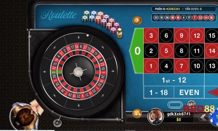 Giao diện trò chơi với bàn chơi với bánh xe Roulette